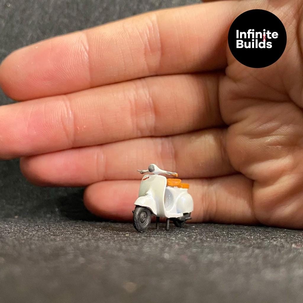 Miniature Vespa Motorbike | 1:64 Scale | Diorama Miniature | Italian Motorbike | 3D Resin Print | Hand painted | Scale Model