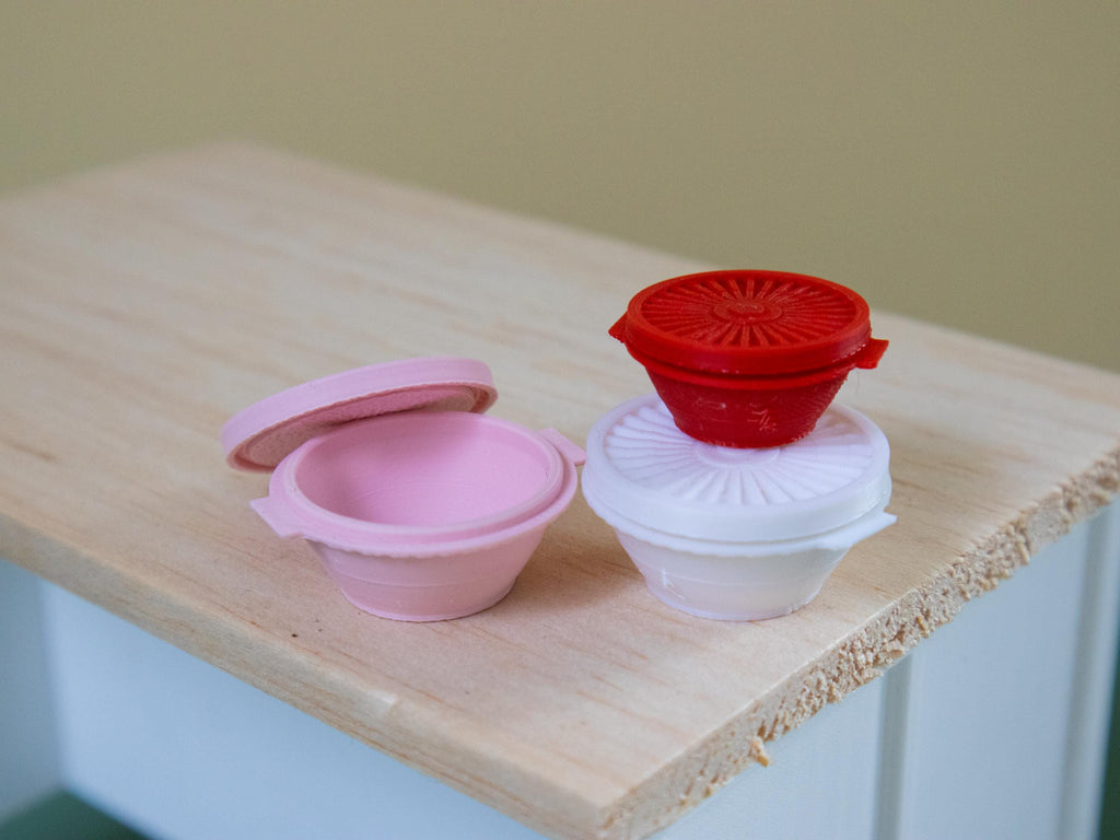 Miniature Tupperware Vintage Bowls | Set of 6 | 1:6 Scale | Dollhouse Kitchenware | Miniature Kitchen Bowls