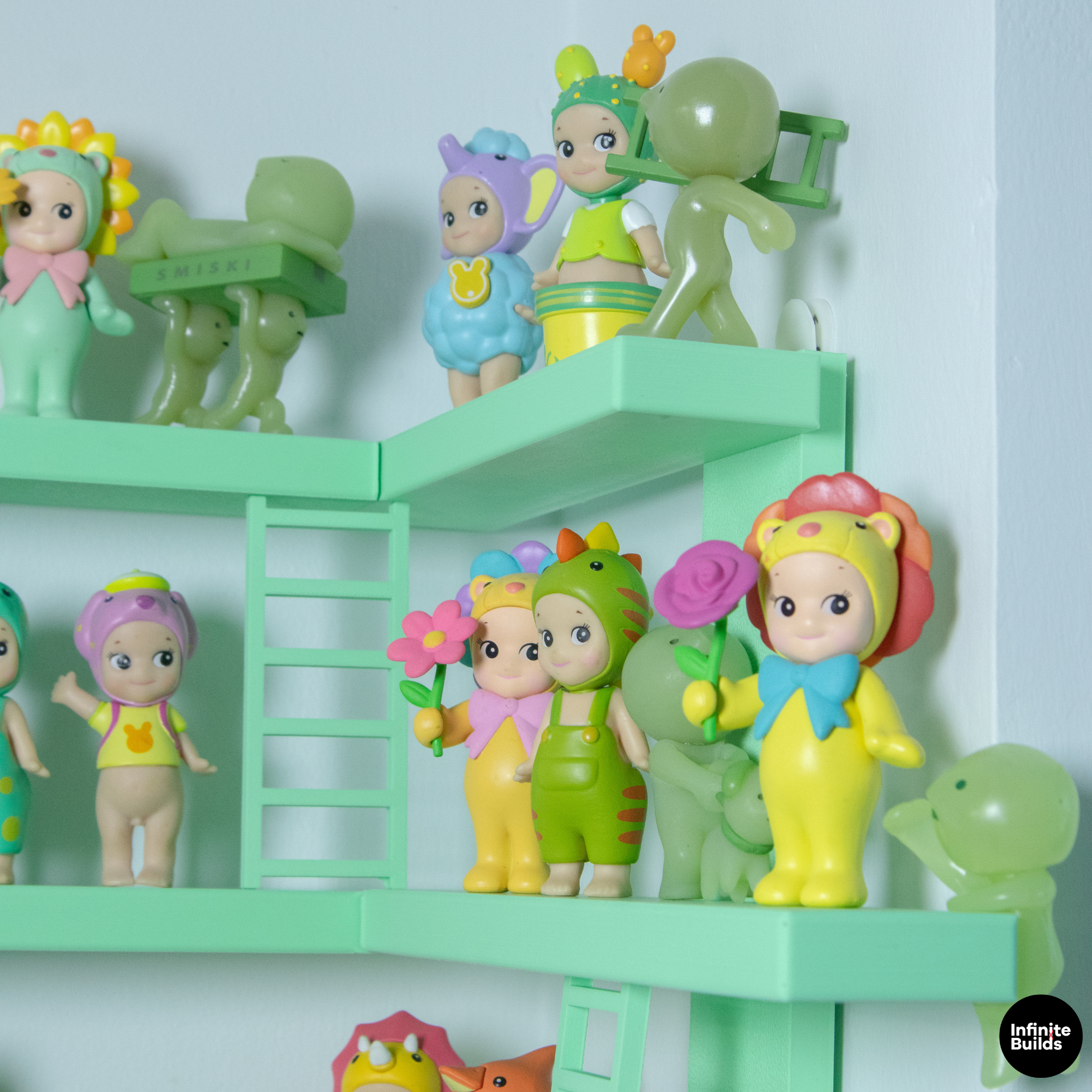 SMISKI & Sonny Angel Corner Wall Shelf
