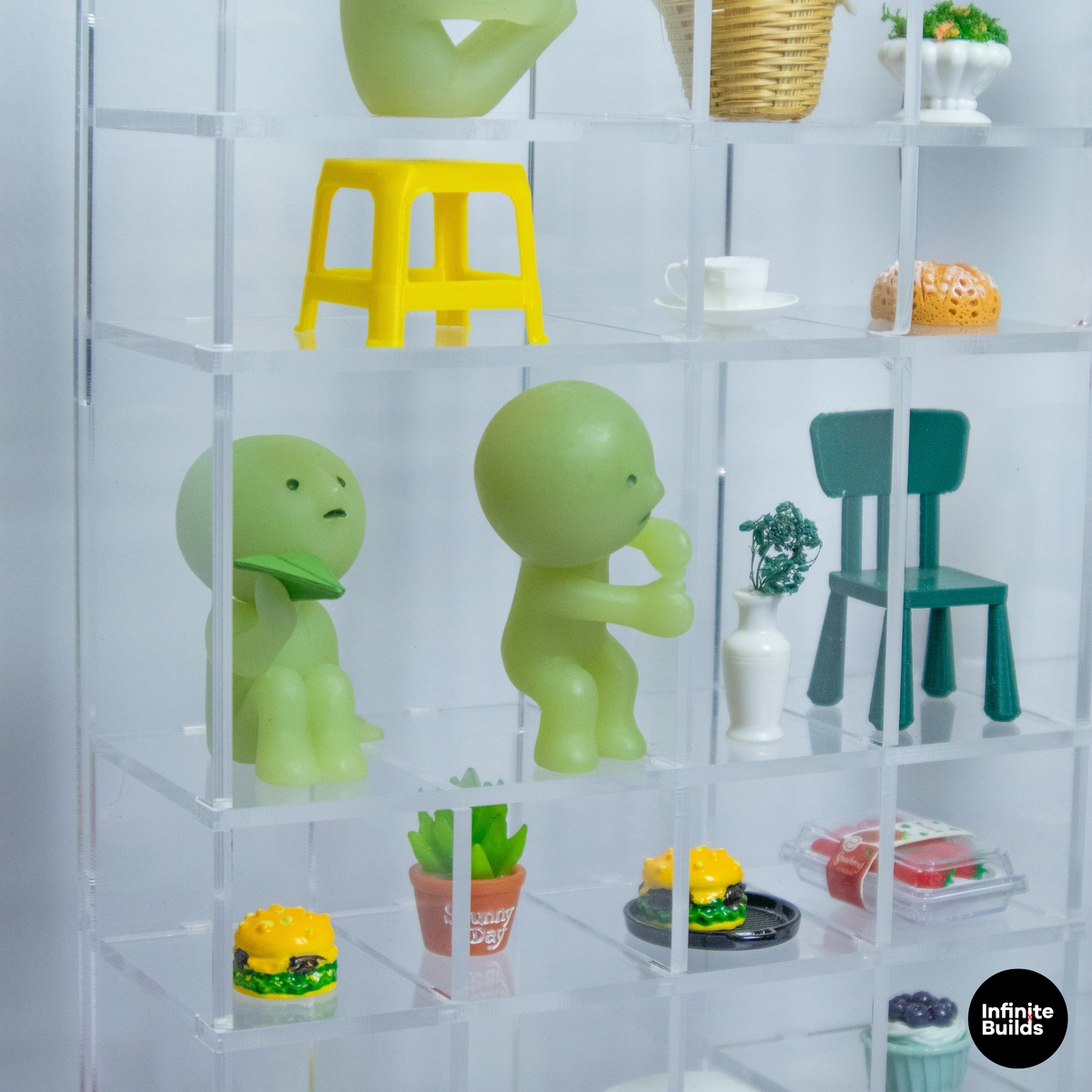 Giant Trinket Acrylic Smiski Shelf
