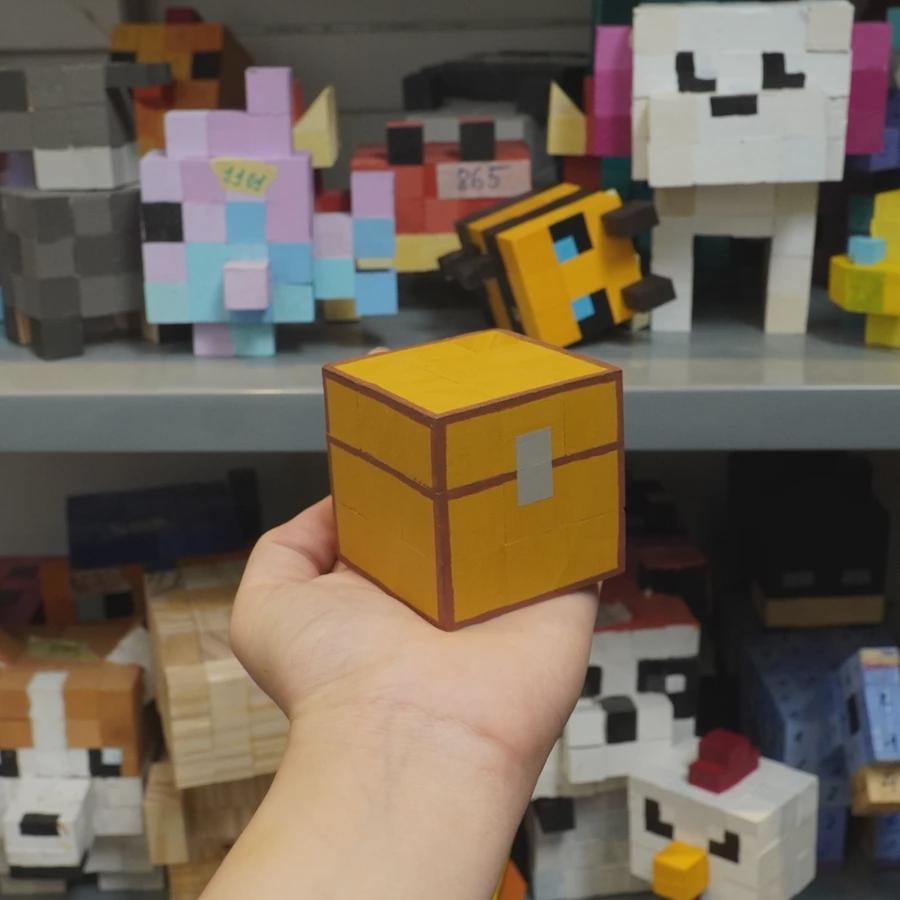 DIY Wooden Chest & Grass Block Painting Kit: Pixel Art Gamer Gift