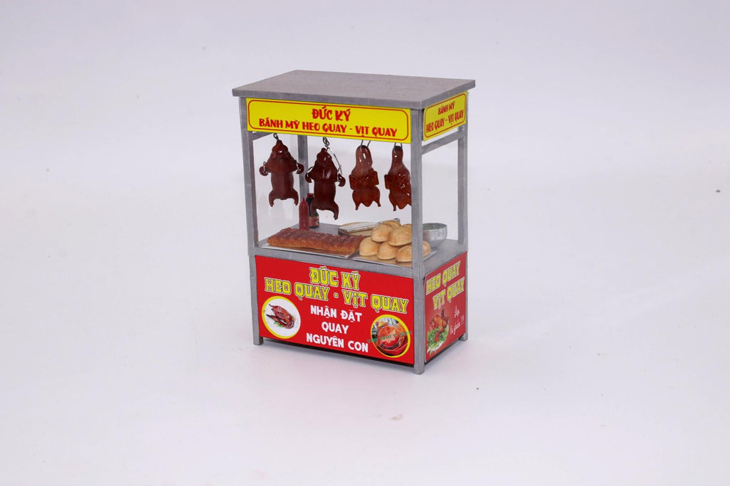 Miniature Roasted Pig DIY Kit: Vietnamese Street Food Stall Collectible