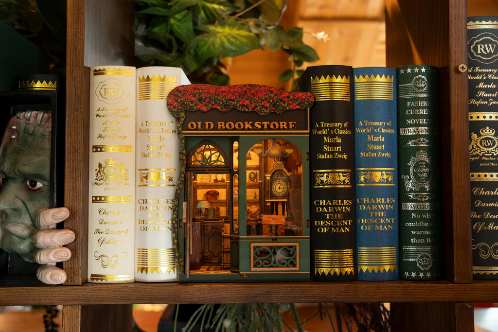 DIY Old Bookstore Book Nook Kit: Handmade Miniature Library with LED