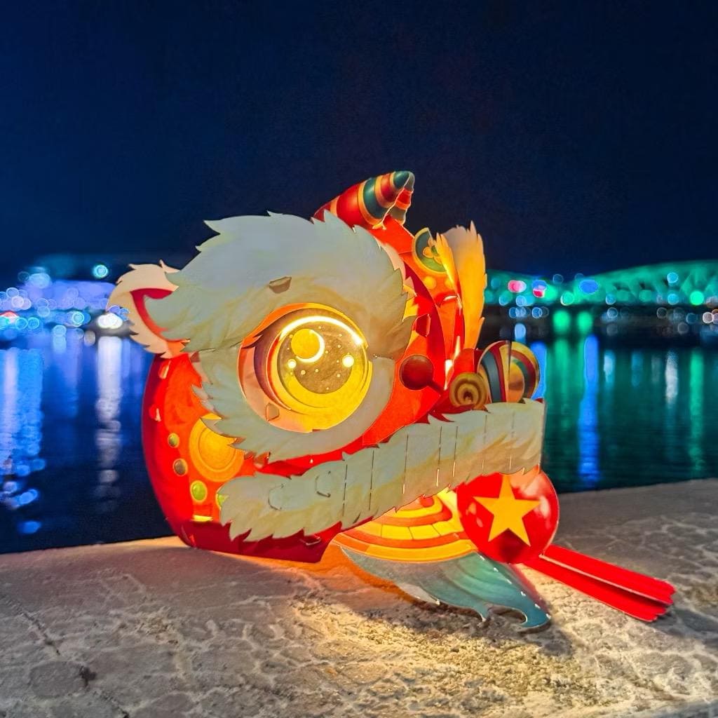Vietnamese Lion Dance Lantern: Mid-Autumn Festival LED Decor