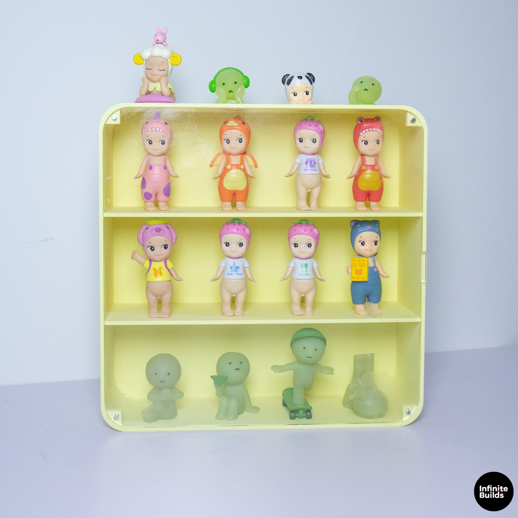SMISKI & Sonny Angel Display Shelf Art Toy