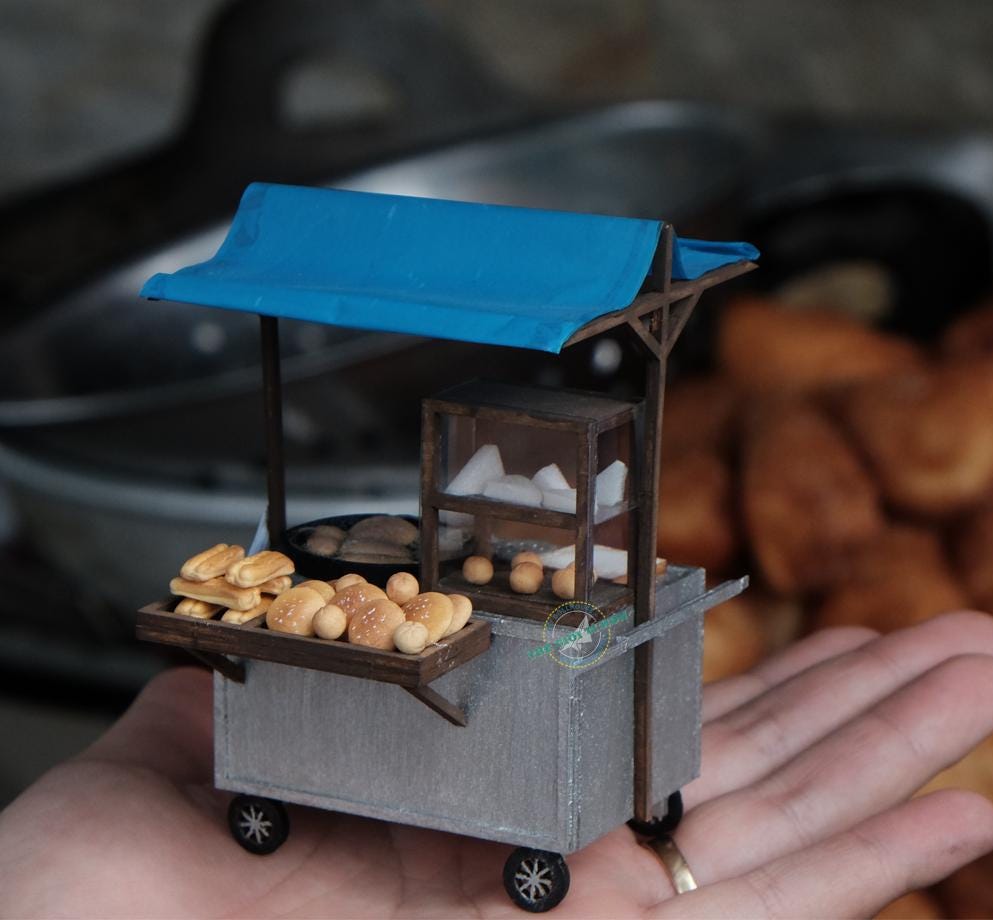 Vietnamese Hollow Donuts Cart DIY Kit: Miniature Dollhouse Model