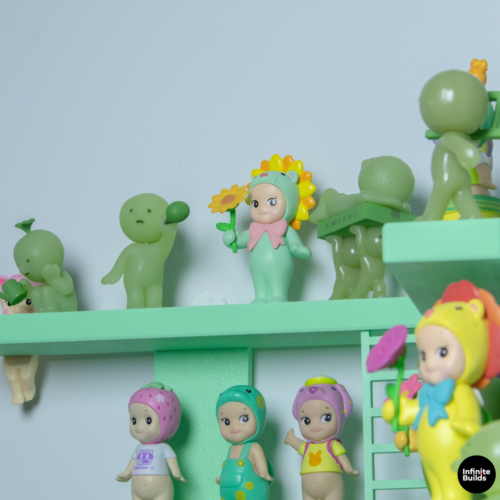 SMISKI & Sonny Angel Corner Wall Shelf