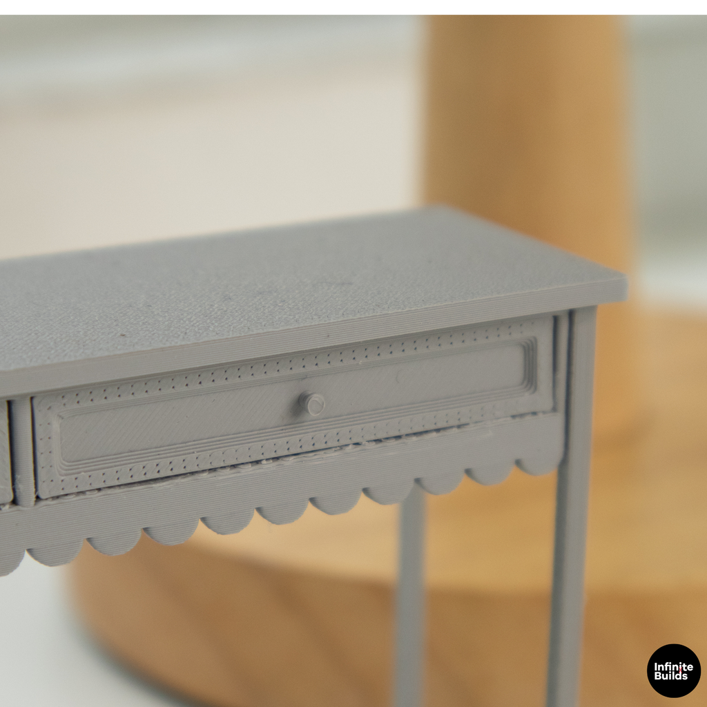 Miniature Console Table 1:12 Scale