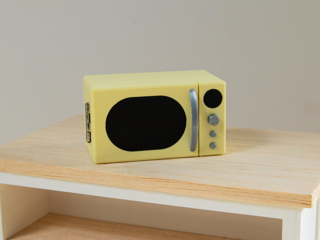 Miniature Retro Microwave | 1:12 Scale | Kitchen Appliance | Miniature Oven | Cute Kawaii Miniature | Roombox | Dollhouse Kitchen Accessory