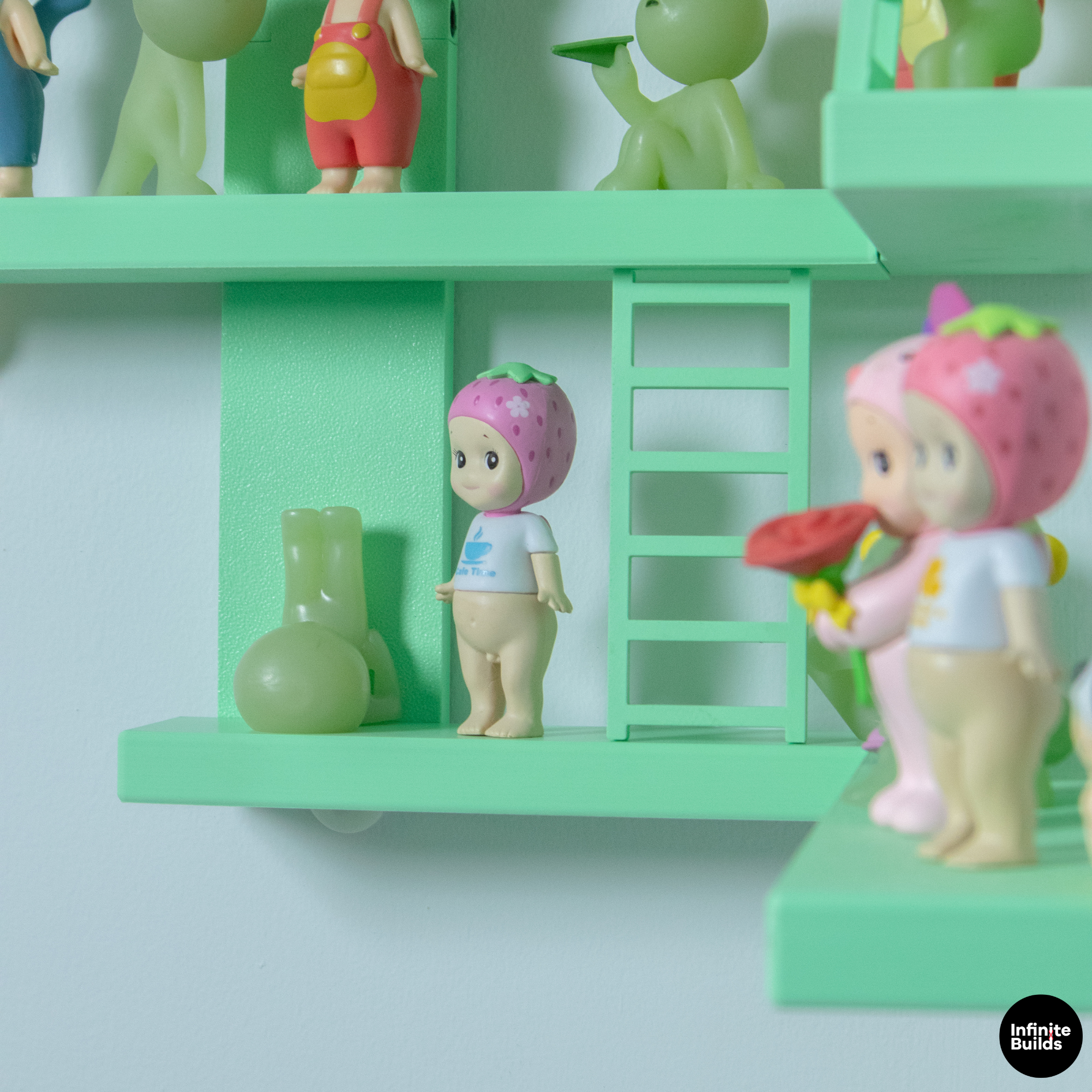 SMISKI & Sonny Angel Corner Wall Shelf