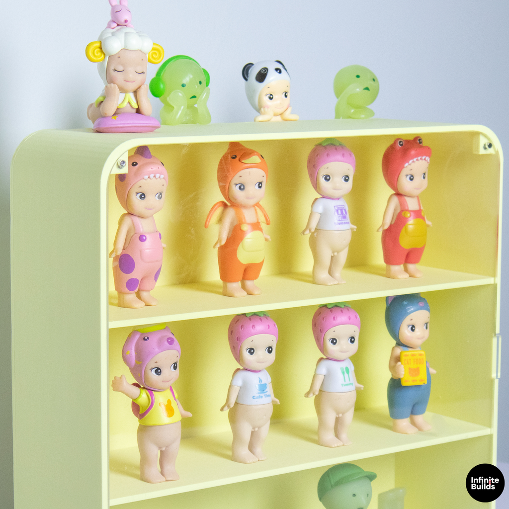 SMISKI & Sonny Angel Display Shelf Art Toy