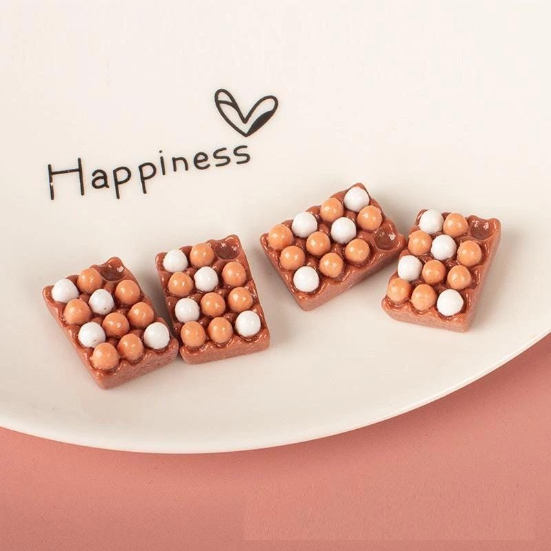 Miniature Egg Cartons: Dollhouse Kitchen Food, Set of 2