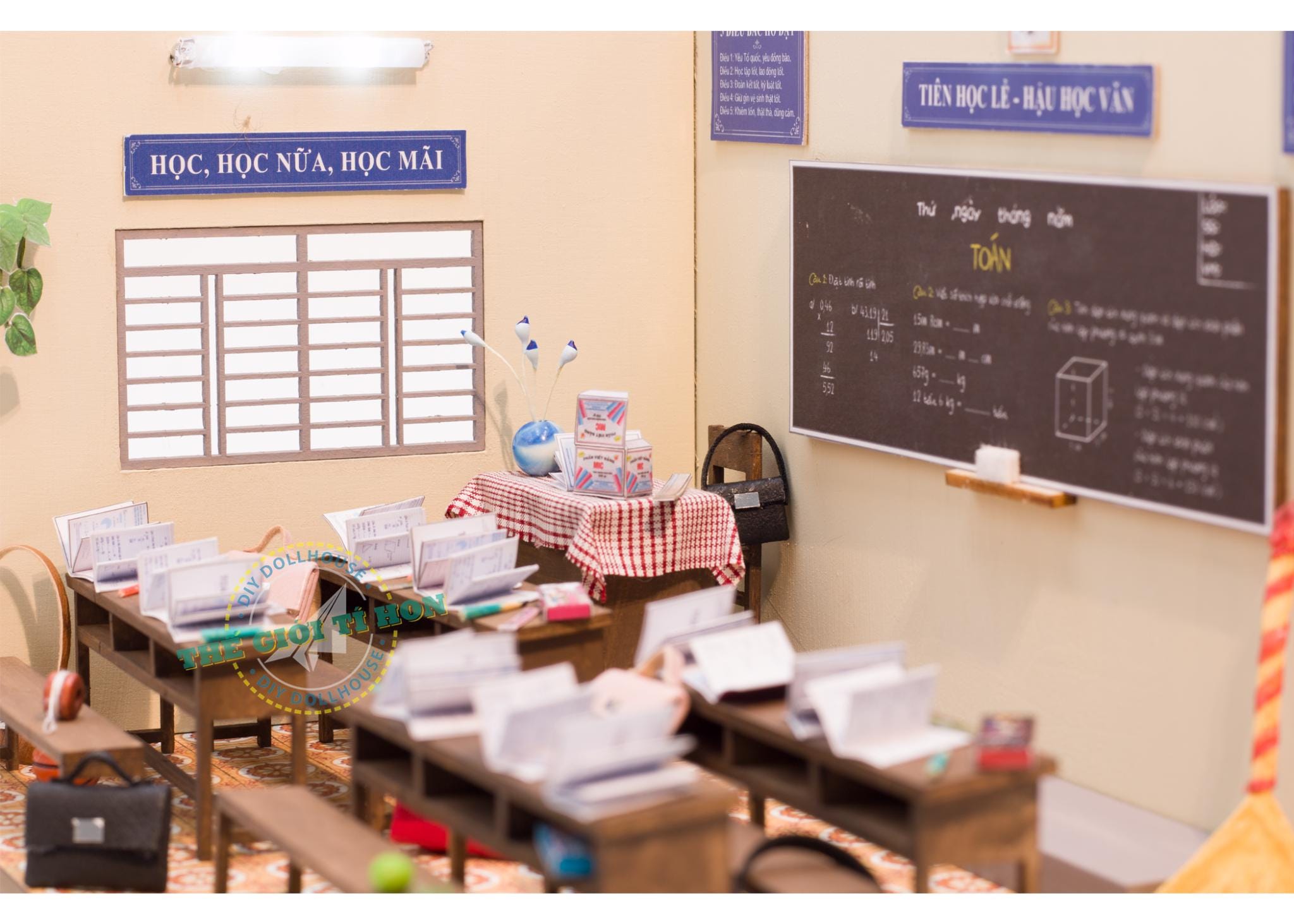 Miniature Vietnamese Classroom DIY Kit: Dollhouse Diorama