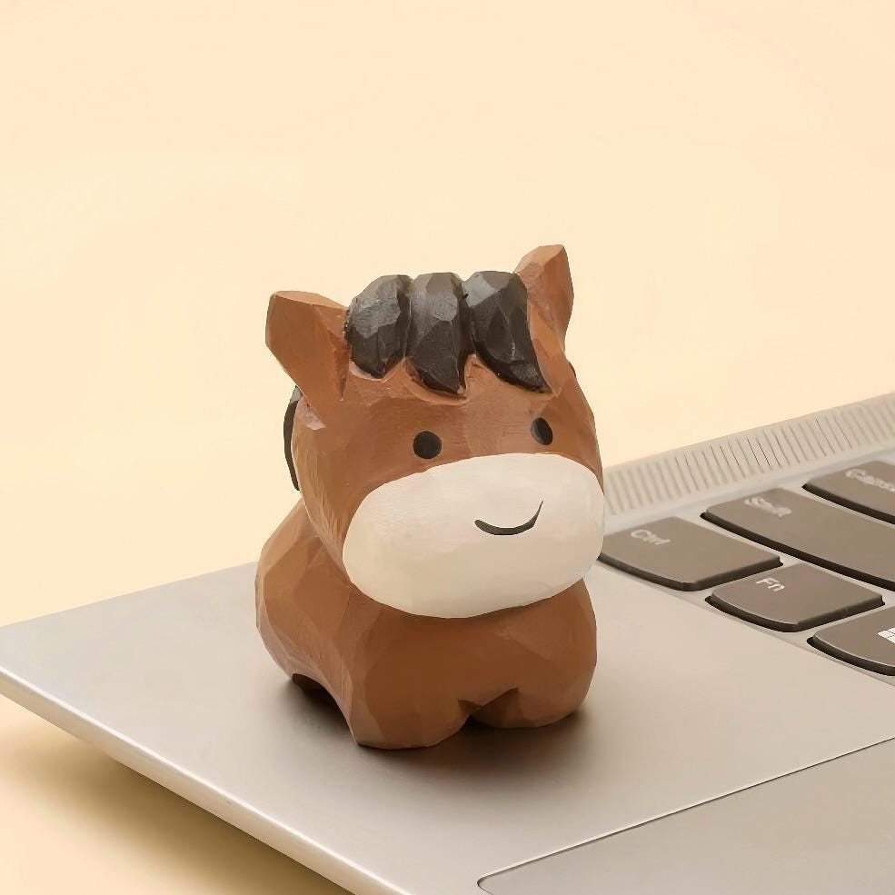 Handmade Wooden Horse Figurine: Mini Kawaii Desk Decor