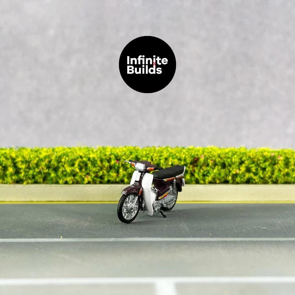 Miniature Honda Dream II Motorbike | 1:64 Scale | Model Scooter | Figure Collector | Vietnamese Scooter | 3D Resin Printed | Diorama