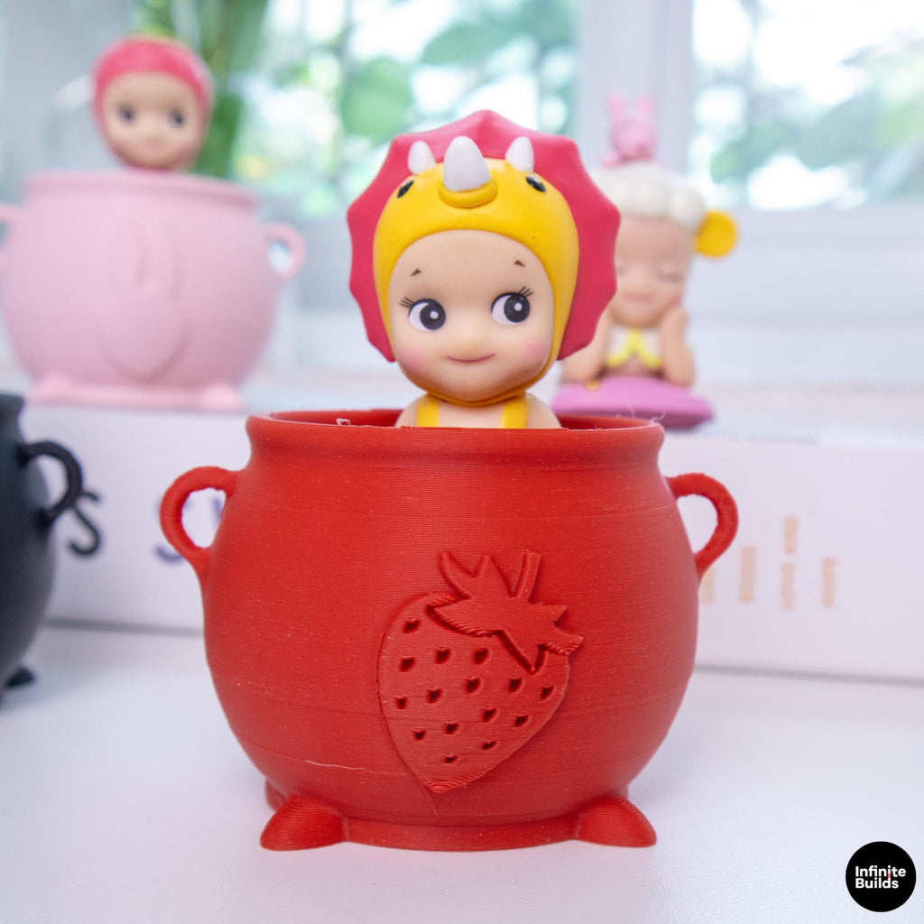 Sonny Angel Cauldron Display | 1:12 Scale | 3D Printed Mini Pot | Kawaii Desk Decor | Smiski Furniture Style | Gift for Collectors