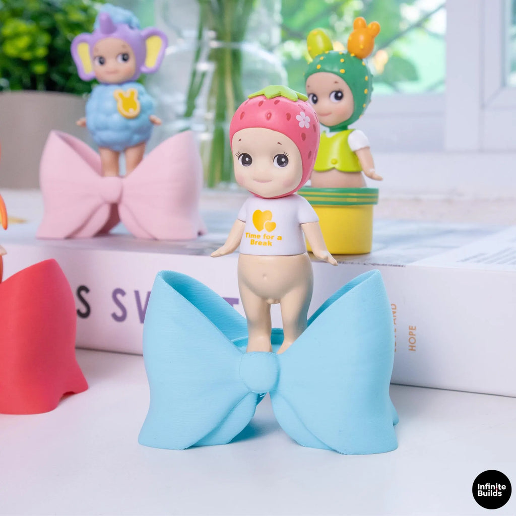 Sonny Angel Bow Tie Display Stand | 1:12 Scale | 3D Printed Mini Holder | Kawaii Desk Decor | Smiski Furniture Style | Gift for Collectors