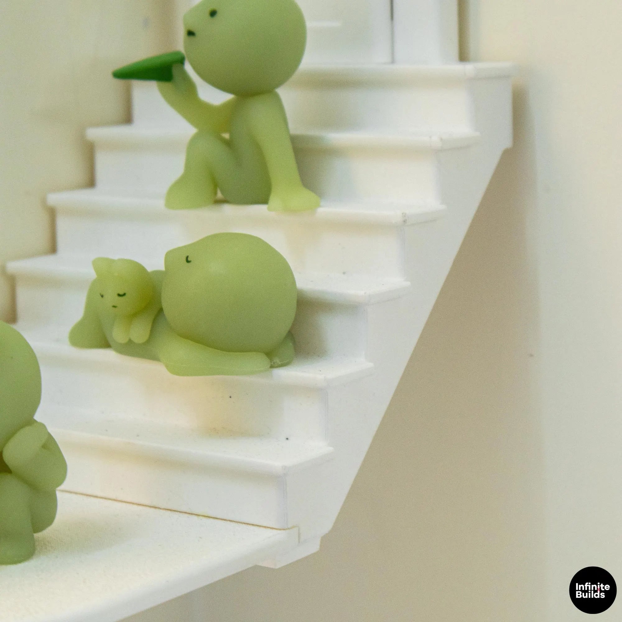 Mini Staircase Wall Shelf | Fits 1:12 Scale | PLA plastic | Smiski’s Furniture Style | Dollhouse Wall Decor | Cute Mini Display Shelf