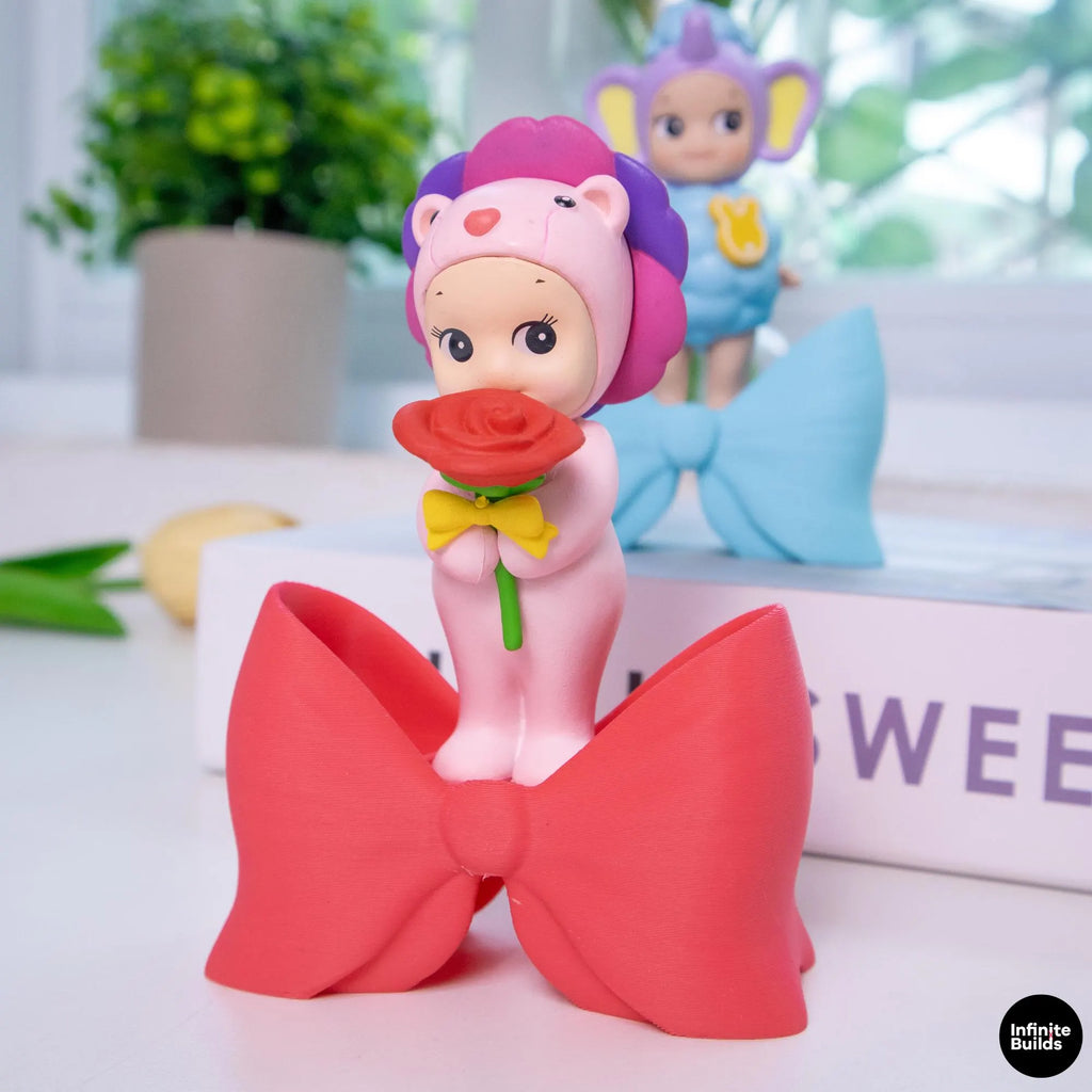 Sonny Angel Bow Tie Display Stand | 1:12 Scale | 3D Printed Mini Holder | Kawaii Desk Decor | Smiski Furniture Style | Gift for Collectors