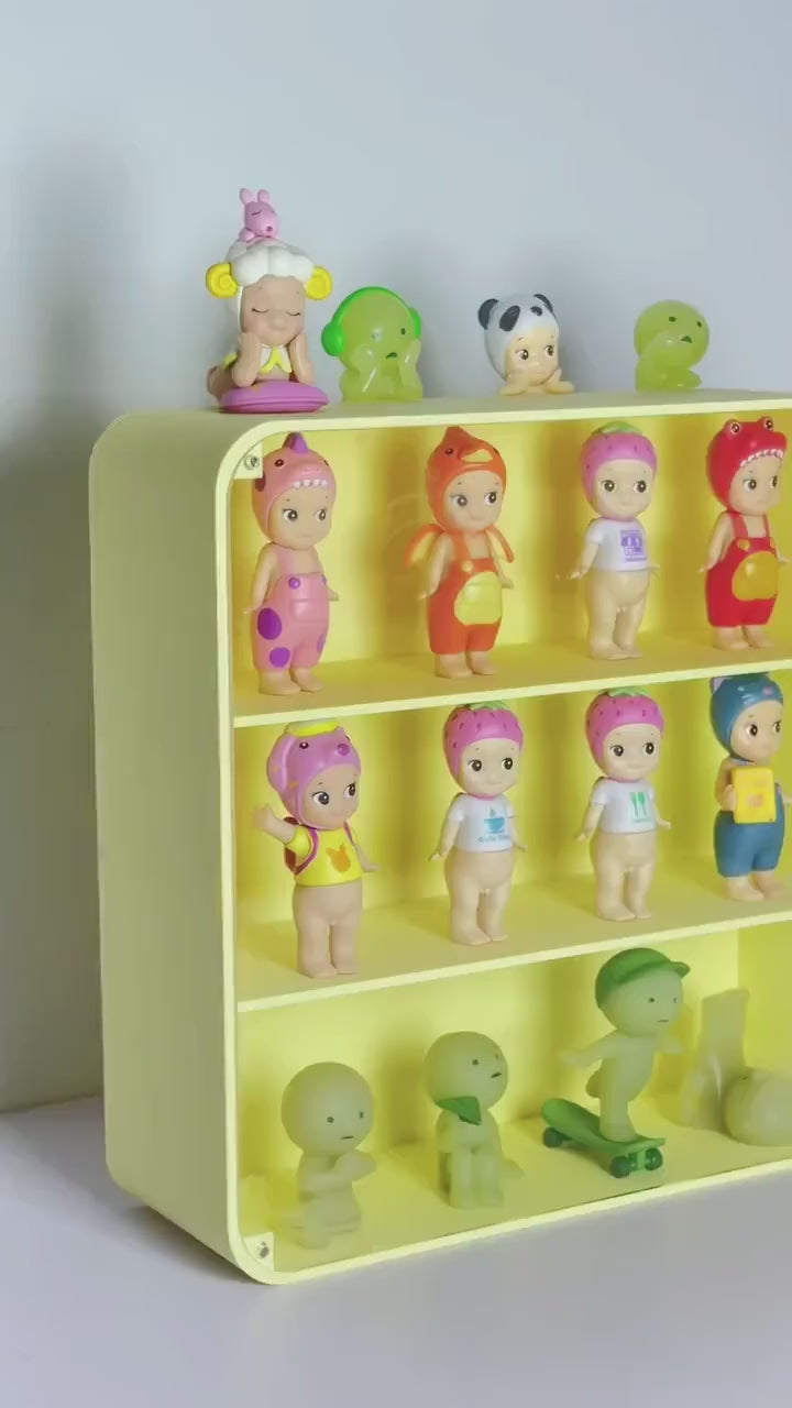 SMISKI & Sonny Angel Display Shelf Art Toy
